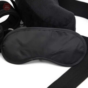 Ensemble de menottes BDSM avec sangles robustes