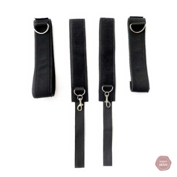 Ensemble de menottes pour fantasmes intimes