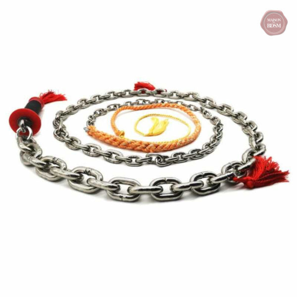 Fouet à chaînes, accessoire pour les amateurs de BDSM