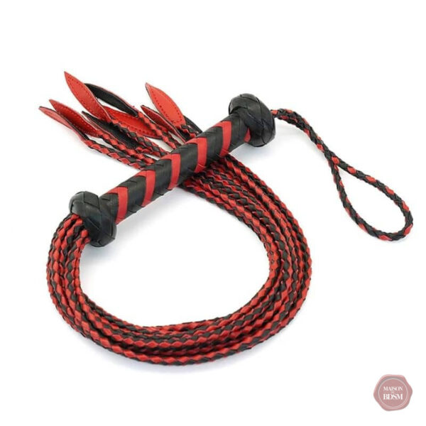fouet-cuir-sm-1 Fouet en cuir SM pour pratiques BDSM