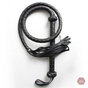Fouet Dominant 140 cm pour des jeux BDSM intenses