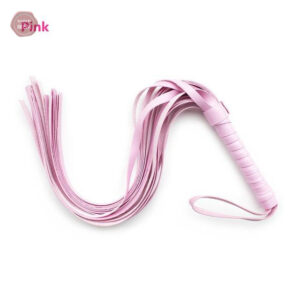 Accessoire BDSM : fouet stylé en simili cuir