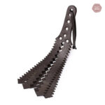 Fouet BDSM en cuir pour sensations intenses