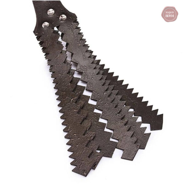 Fouet en cuir pour pratique de la soumission