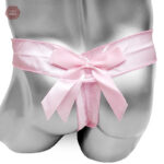String en dentelle pour sissy, confort et style