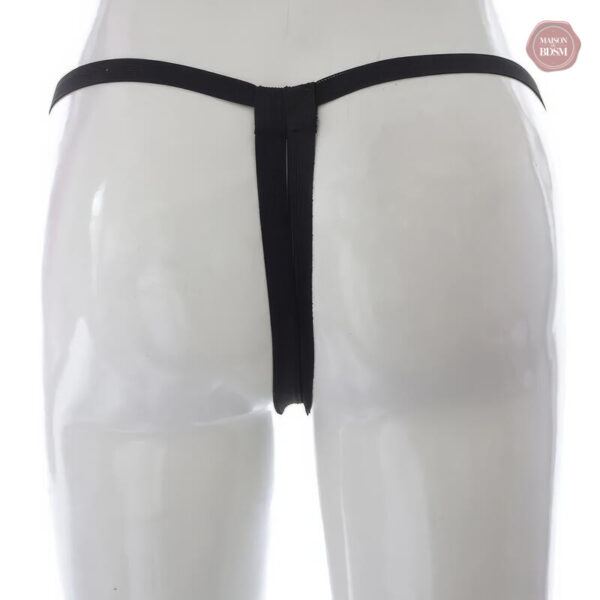 Gode ceinture, forme conique pour une stimulation ciblée