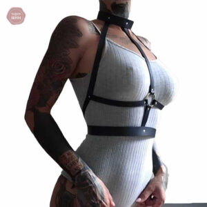 Harnais BDSM pour femme en design élégant et ajustable