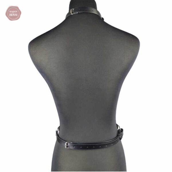 Harnais cuir lingerie, accessoire de séduction audacieuse