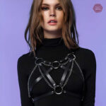 Accessoire BDSM en cuir pour femme