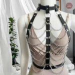 Harnais en dentelle pour une touche de sensualité