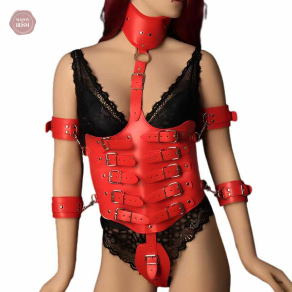 Harnais menottes pour des jeux de domination