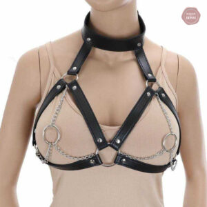 Harnais femme pour jeux BDSM