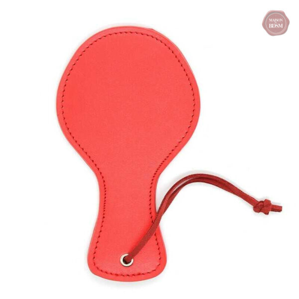 Kit de plaisir avec divers accessoires BDSM