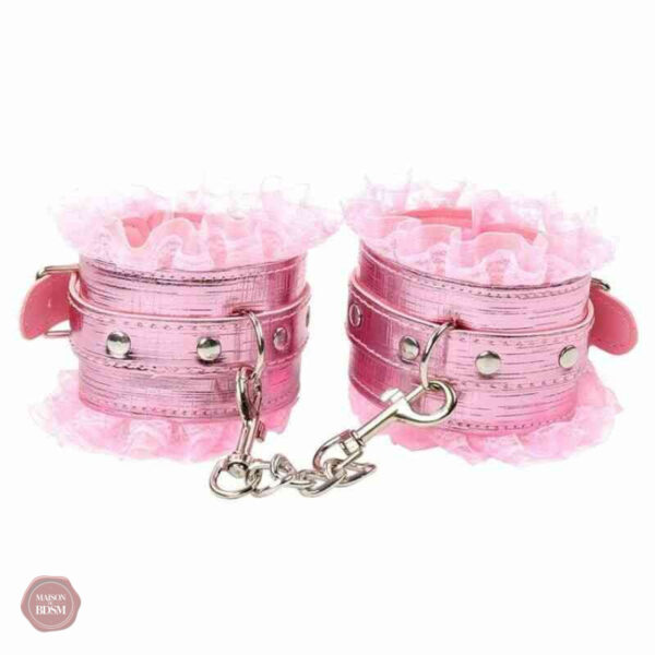 Matériel de bondage pour des sensations intenses
