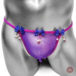 String audacieux en style Sissy pour l'affirmation de soi