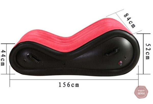 Accessoire érotique gonflable avec poignées sécurisées