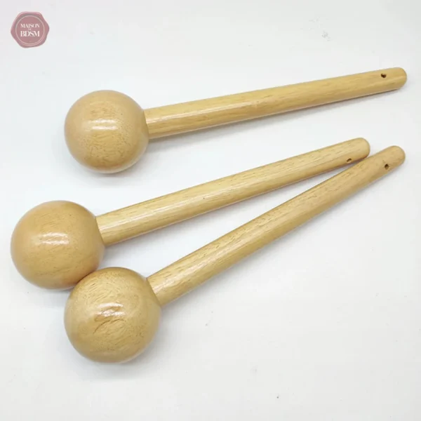 Maillet circulaire long en bois pour massages