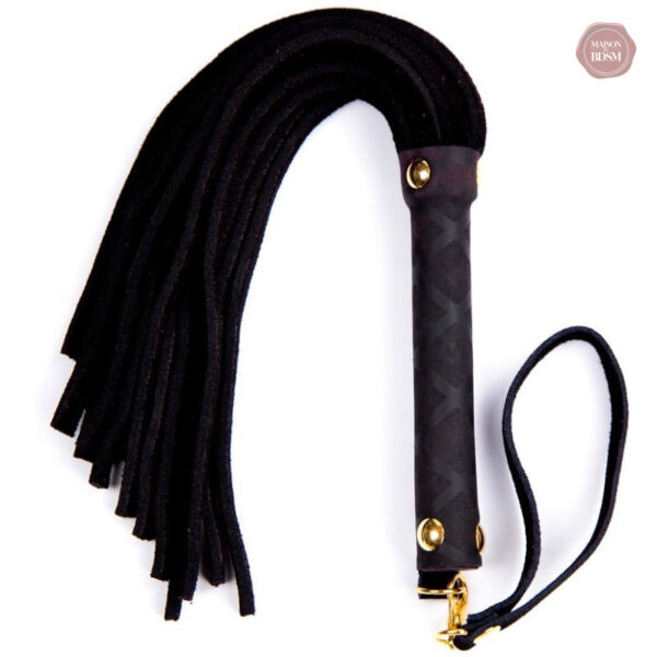 martinet-bdsm-1 Martinet BDSM en cuir pour jeux de domination et soumission