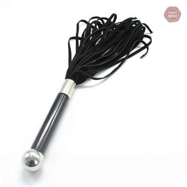 martinet-bdsm-daim-1 Martinet BDSM en daim pour des jeux de domination