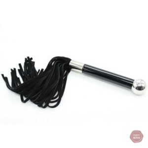 Accessoire de plaisir BDSM, martinet en daim