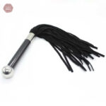 Martinet élégant, idéal pour les sessions BDSM