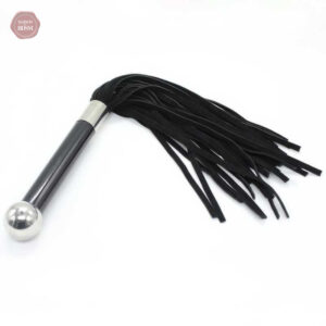 Martinet élégant, idéal pour les sessions BDSM