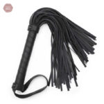 Fouet en cuir noir pour domination