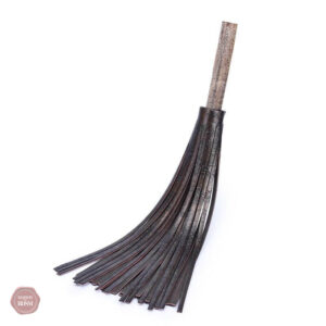 Martinet en cuir haut de gamme pour pratiques BDSM
