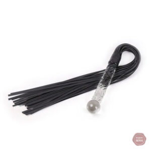 Accessoire BDSM : martinet avec finition en verre
