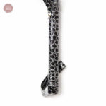 Fouet élégant en cuir serpent pour plaisirs intenses