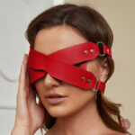 Accessoire de bondage en cuir, design élégant