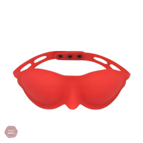 Accessoire BDSM, masque souple pour une expérience sensorielle