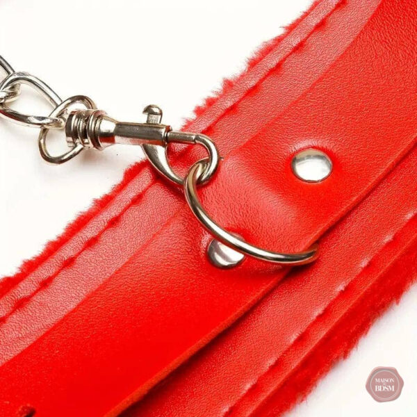 Menottes douces pour plaisir BDSM sécurisé