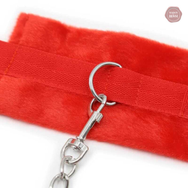 Menottes douces, accessoires parfaits pour couples