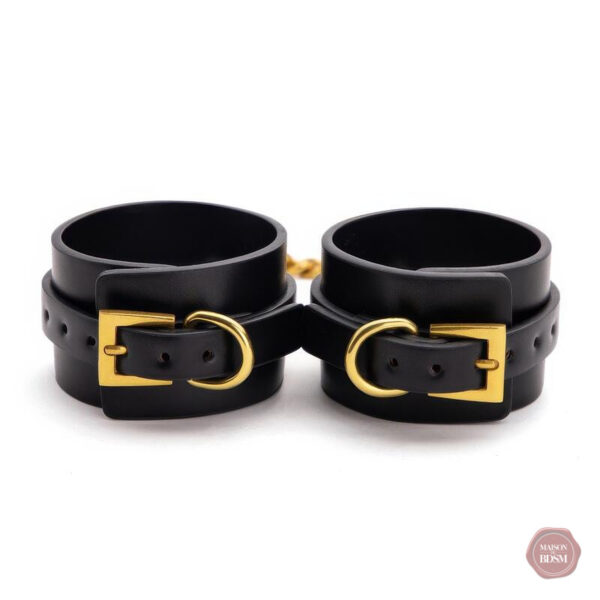 menottes-bdsm-luxueux-1 Menottes BDSM luxueuses en cuir de haute qualité