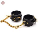 Menottes en cuir souple, confort et style réunis