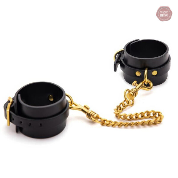 Menottes de bondage haut de gamme pour des sensations uniques