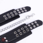 Set de menottes BDSM, design ergonomique et robuste