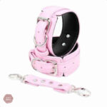 Menottes BDSM avec finitions élégantes et durables