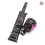 Accessoire BDSM : chevilles attachées, confort et style
