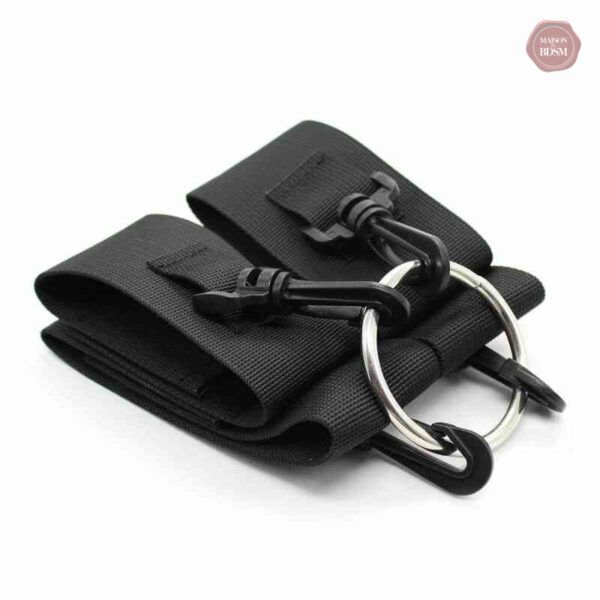 Menottes de bondage pour un contrôle sécurisé et confortable
