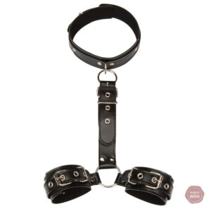Menottes en cuir pour jeux BDSM