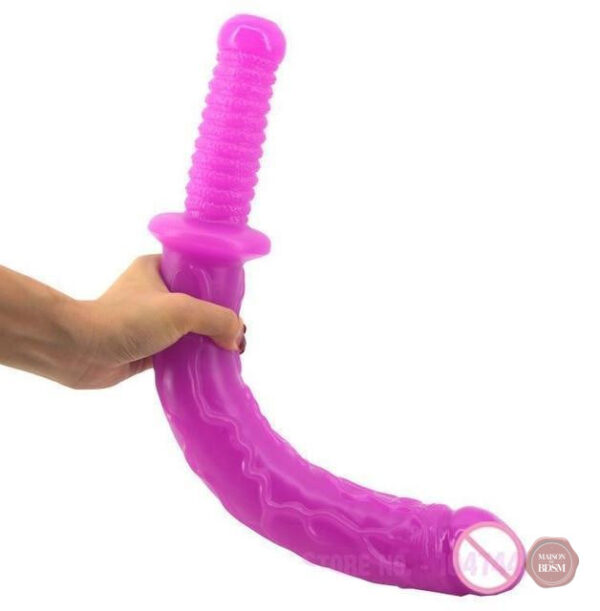 Énorme dildo Sissy, parfait pour l'expérimentation