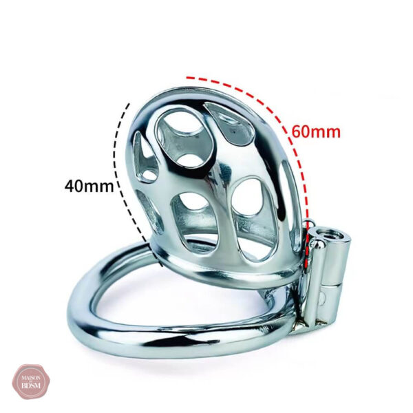 Cage de chasteté en acier avec finition soignée