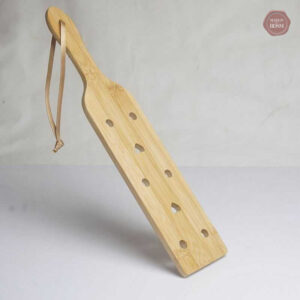 Outil de BDSM en bois, parfait pour des séances de jeu érotiques