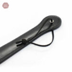 Accessoire BDSM en cuir, idéal pour les couples
