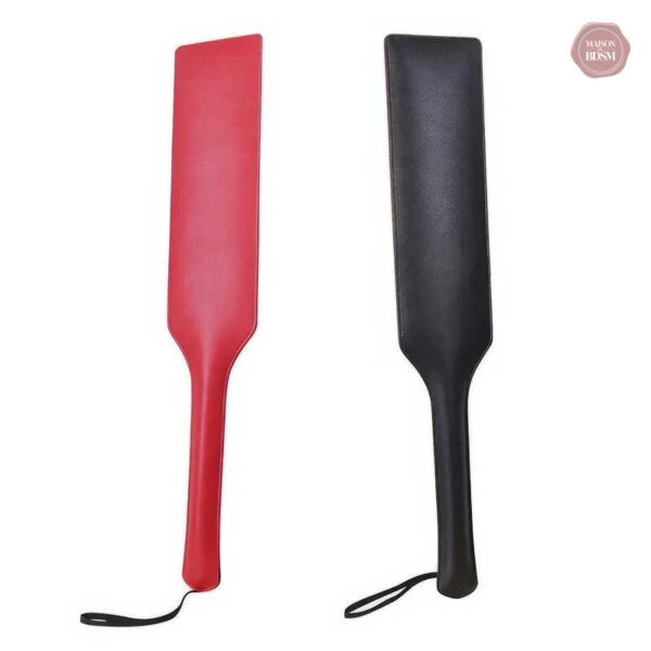 Accessoire BDSM : paddle géant pour des jeux intenses
