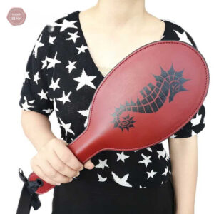 Paddle BDSM Impact en cuir pour des jeux intenses