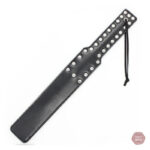 Paddle de discipline en similicuir