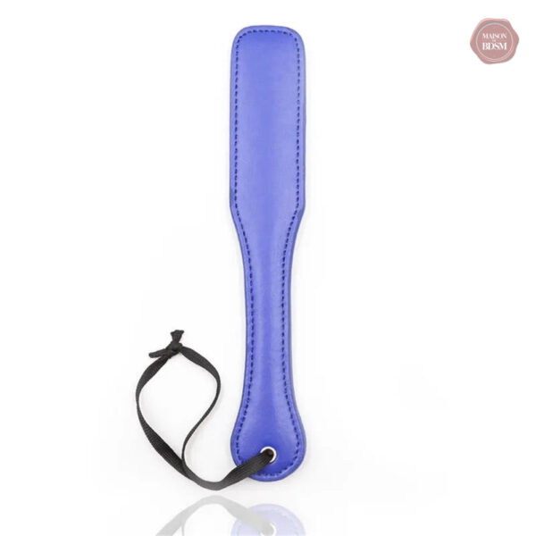 Accessoire BDSM violet pour des moments de plaisir exploratoires